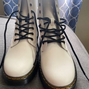 Dr Martens